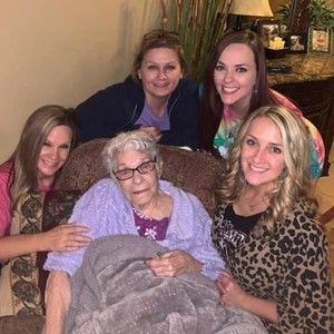 Meet your Posher, Tonya